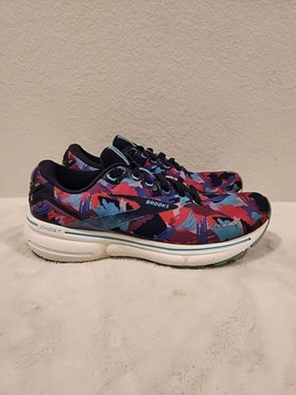Brooks Women's 8.5B Ghost 15 Running Shoes Blue Eclipse Purple